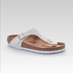 🏖🏝Birkentstock sandals priced to sell new with T